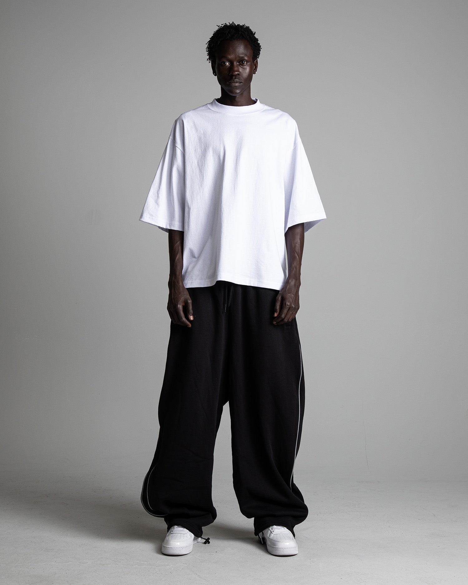 Shaka Wear Max Heavyweight Oversized Tee, white - full body